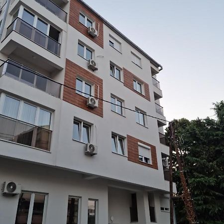 Lester Apartments Skopje Eksteriør billede